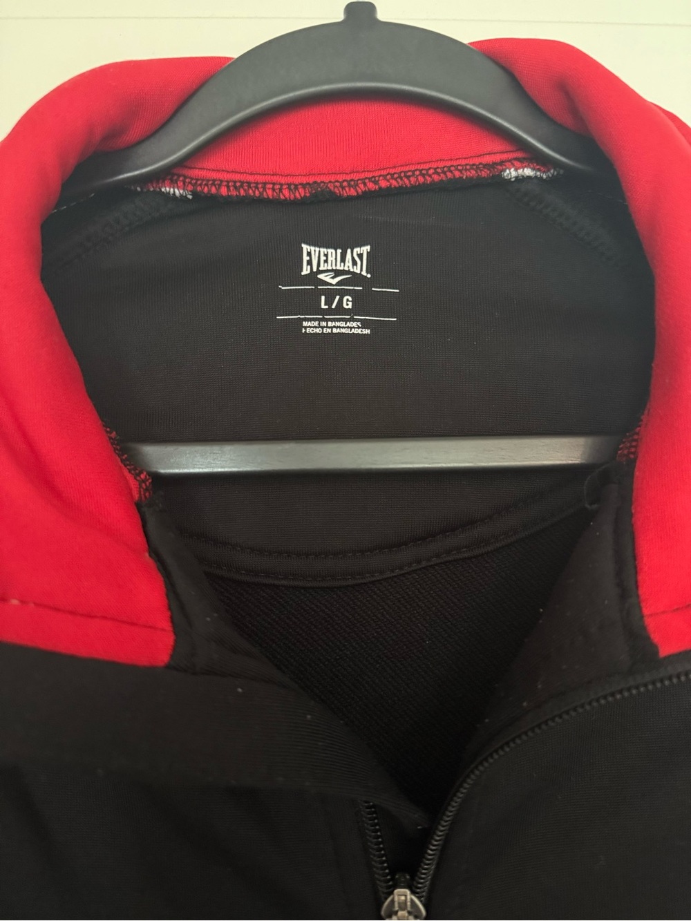 Men’s Everlast Black and Red Track Jacket - Picture 3 of 4